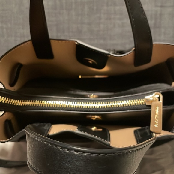 EUC Emilia Small Satchel - Picture 3 of 4